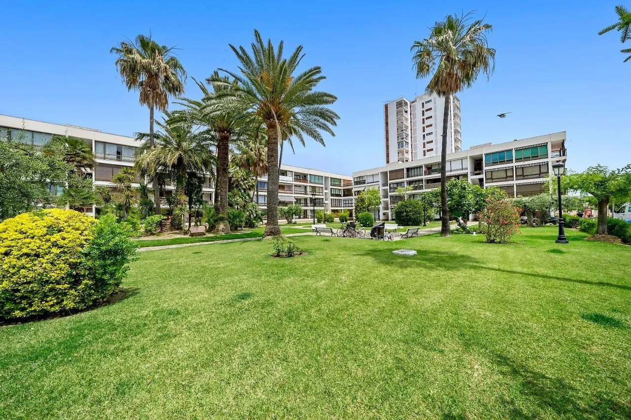 דירות קמברילס La Terrassa Vistas Al Mar 0*,  ספרד